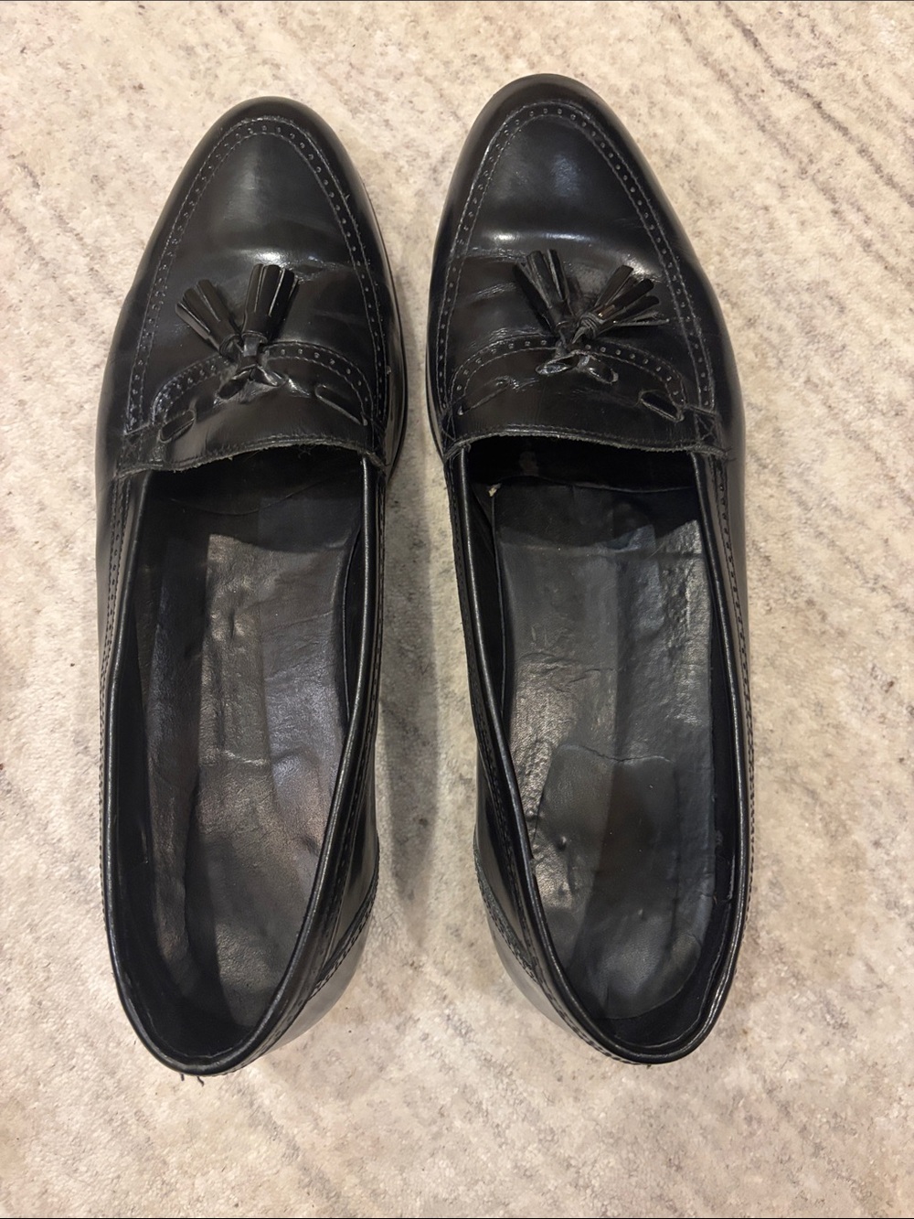 Men's Black Leather Tassel Slip-On Loafers
